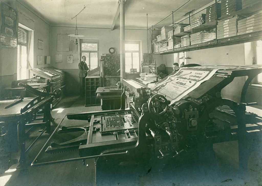 Historische Aufnahme aus der Druckerei Bender.